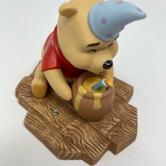 Disney Pooh & Friends Figurine - Picture 2 of 5